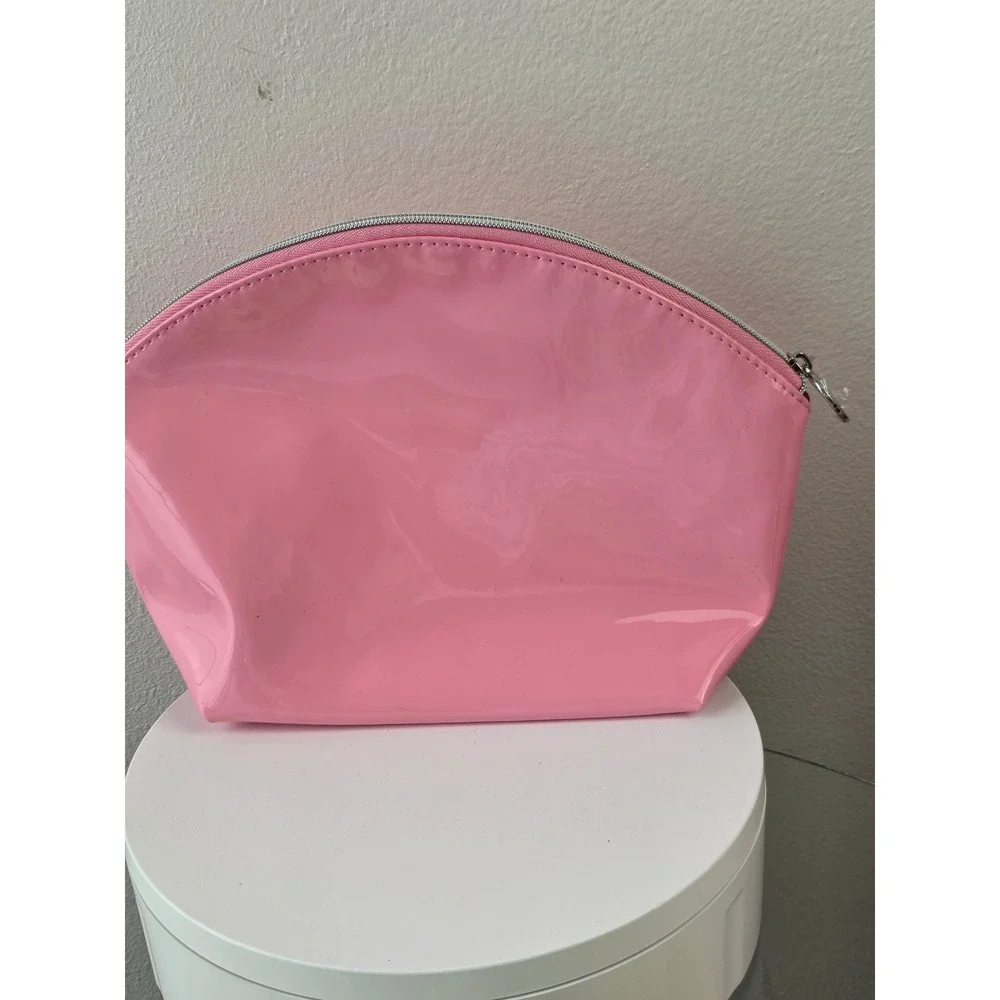 It Cosmetics Celebrate Your Beauty Pink Patent Leather Makeup Bag Dome Pouch